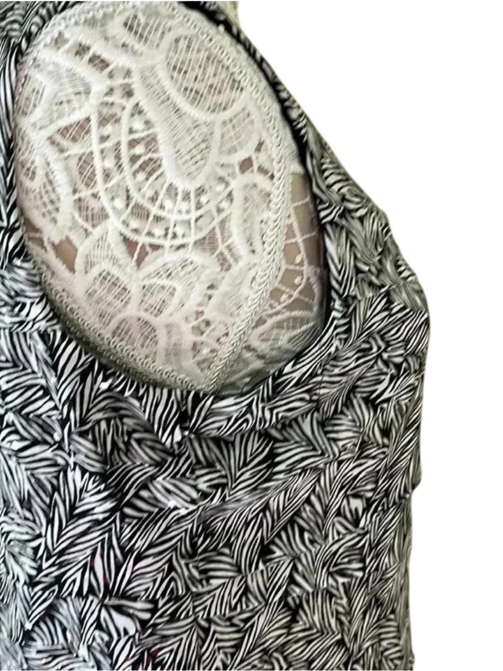 Dressbarn Collection Shell - Picture 5 of 9
